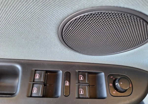 Volkswagen Golf Plus cena 19999 przebieg: 179600, rok produkcji 2007 z Elbląg małe 742